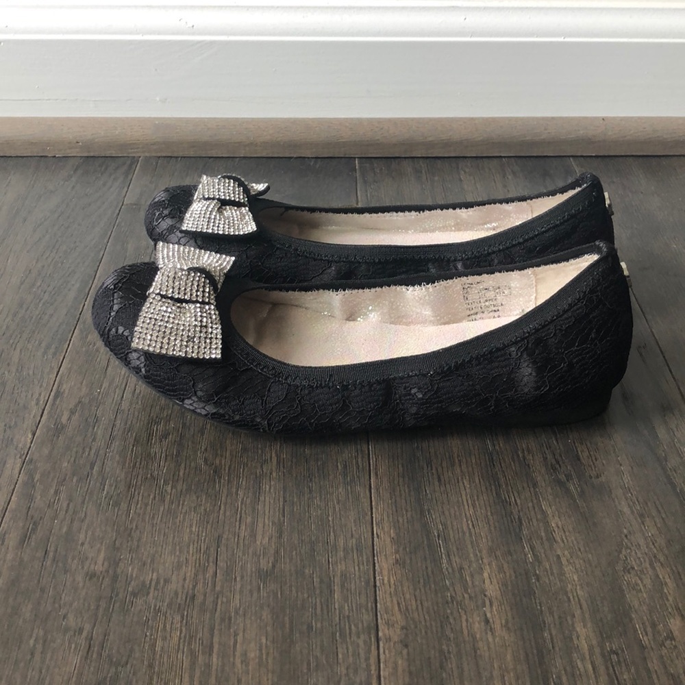 Stuart Weitzman Kids Black Dress Shoes with Silver Bow